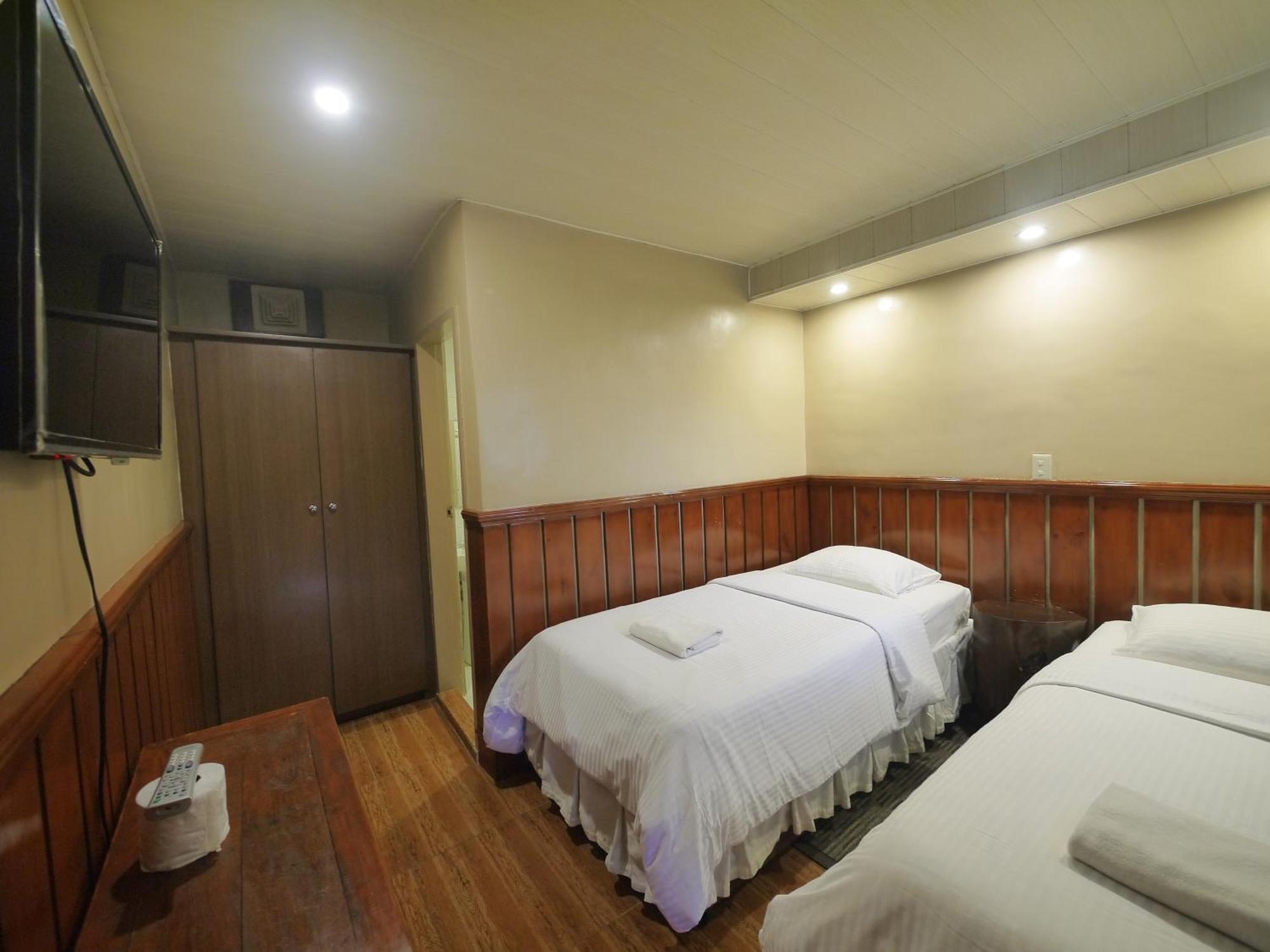 Mountain Lodge And Restaurant Baguio City Εξωτερικό φωτογραφία