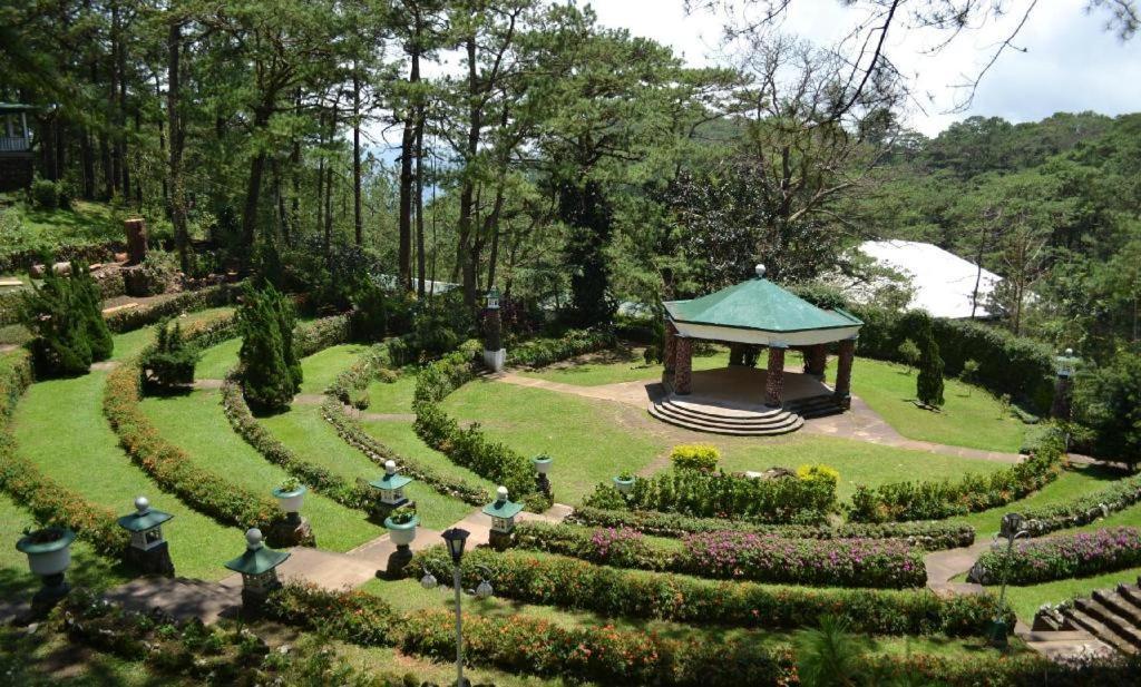 Mountain Lodge And Restaurant Baguio City Εξωτερικό φωτογραφία