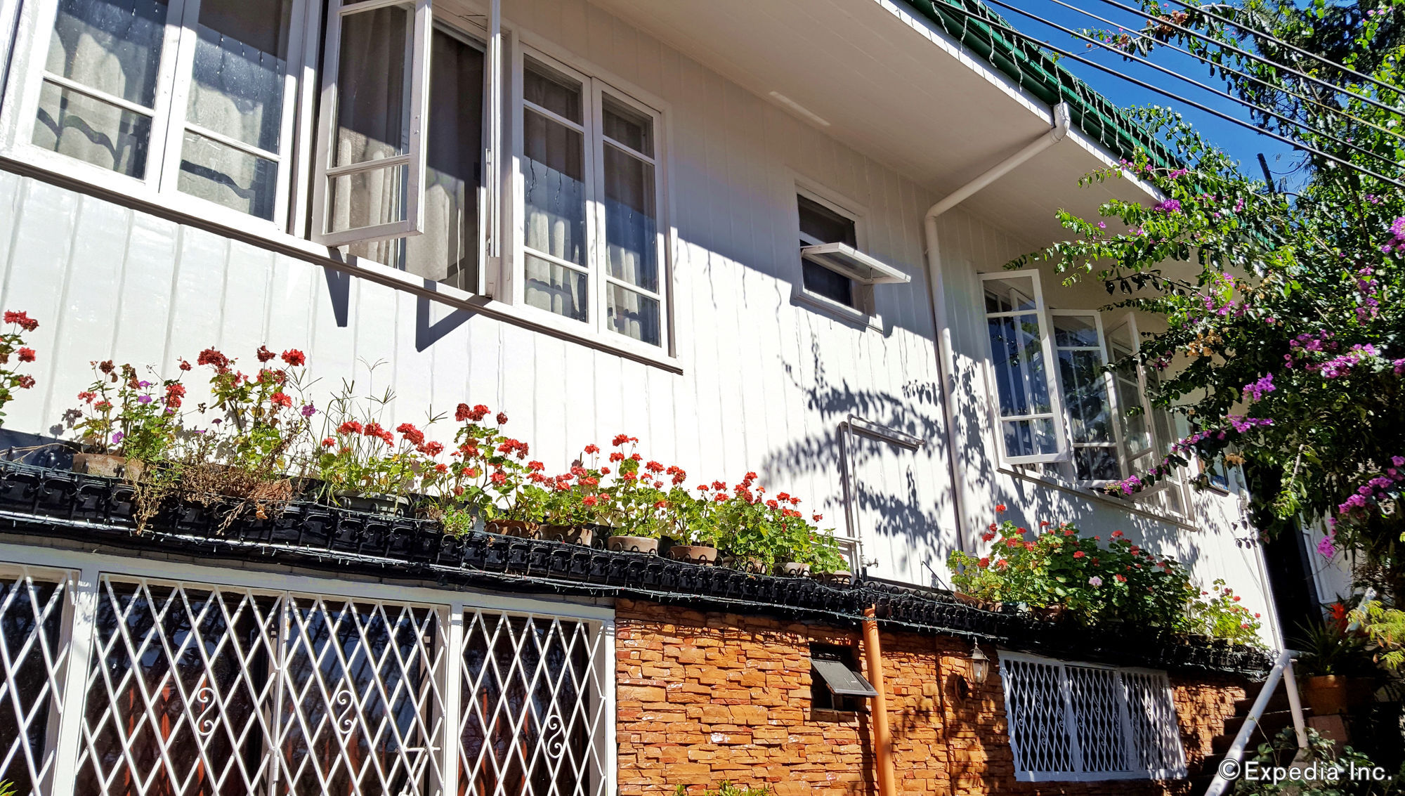 Mountain Lodge And Restaurant Baguio City Εξωτερικό φωτογραφία